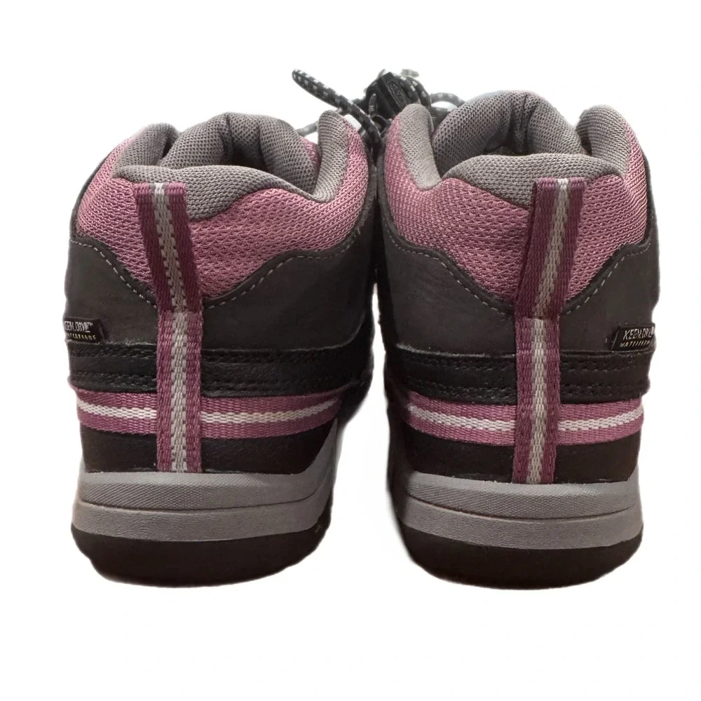 Keen Targhee Mid Waterproof Hiking Boots Kids Size 4 Grey Pink 1020131